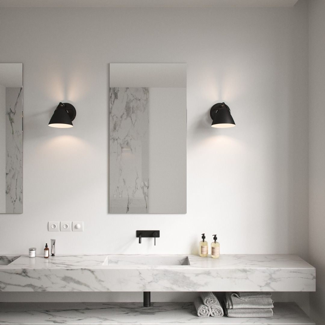 Strap 15 Wall Light