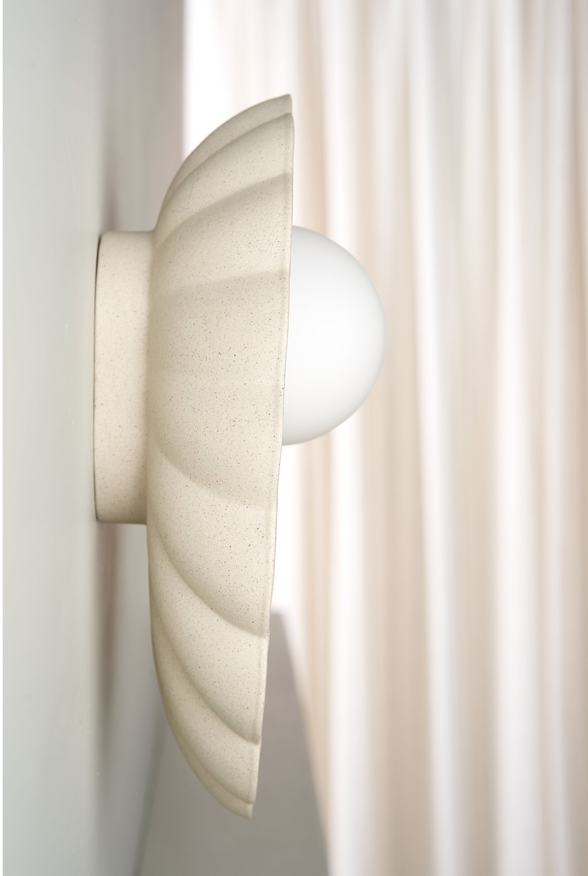 Ceramic Wall Oyster Sconce Light